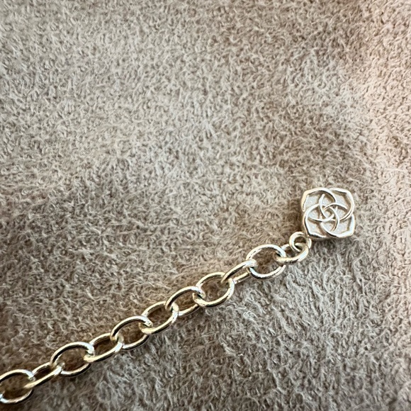 Kendra Scott Necklace - Picture 5 of 5